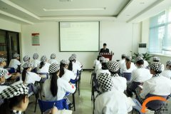 创就业指导课大赛：授就业技巧 促教学相长