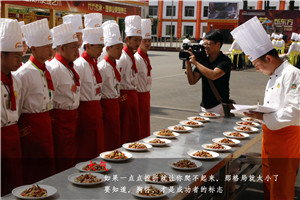 云南新东方烹饪学校 云南新东方 春季招生 厨师培训 云南新东方