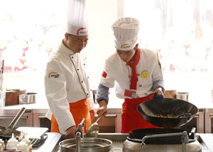云南新东方烹饪学校 云南新东方 厨师培训 西点