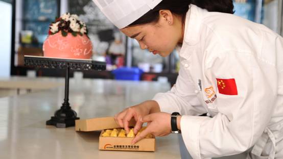 【名师系列之六】90后班主任的烘焙生涯