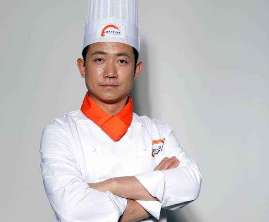 匠“新”创作八味珍馐  新东方烹饪震撼上演《饕宴的秘密》