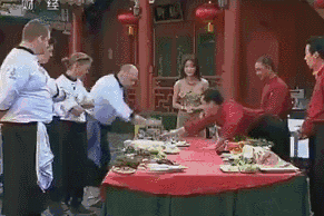 中国吃货太欺负人！仅靠一块五花肉就气哭了法国大厨