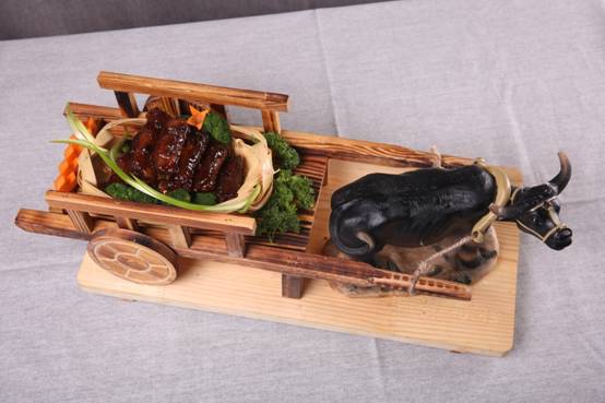 美食配美器，这样的装饰不一般