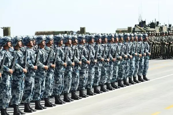 【致敬建军90周年】我们的国交给你 你们的胃交给我