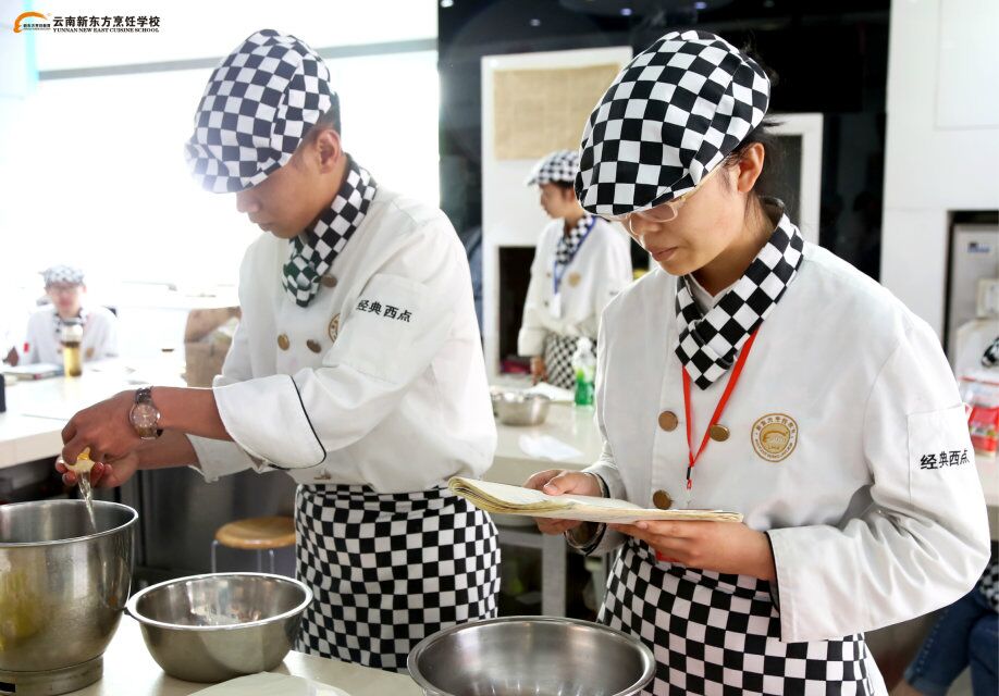 想要学好烘焙，比掌握配方更重要的一件事是……