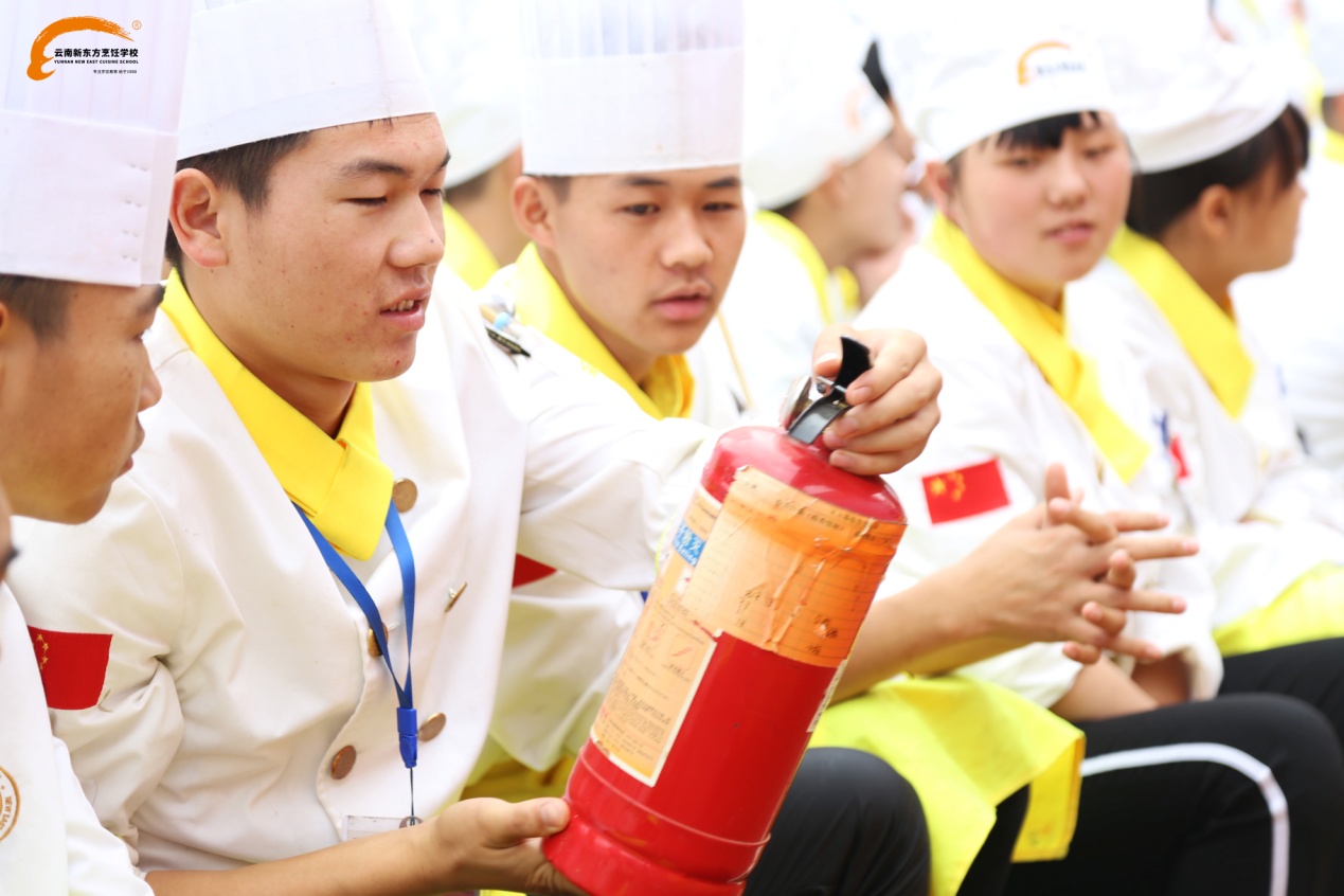 安全无小事：秋季安全演练进校园