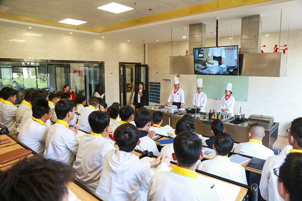 【大讲堂】姚仕高大师走进云南新东方现场教学