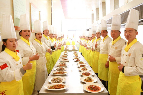 云南新东方来告诉你，分流择校如何做选择