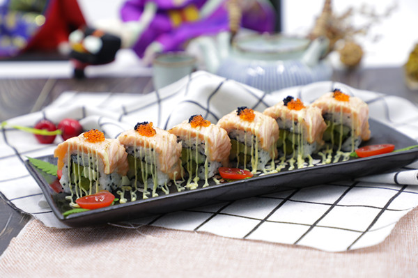 在云南学寿司，应该去哪家学校