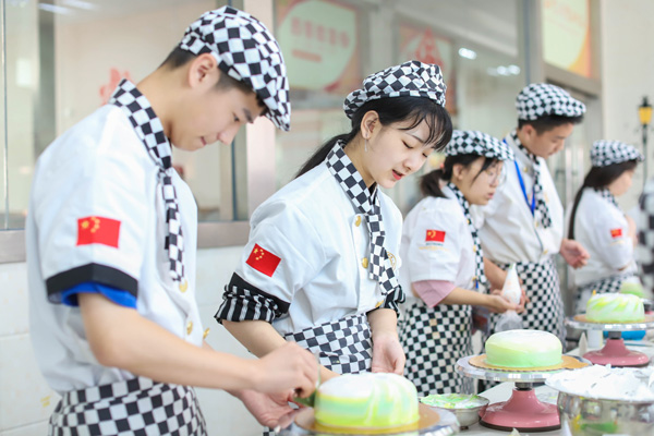 中考结束之后，初中生如何选择专业？