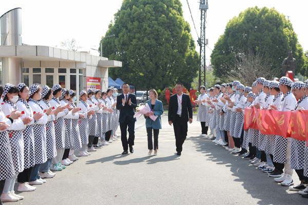 云南新东方杰出校友分享会｜昔日青葱少年 而今已是冠生园区域门